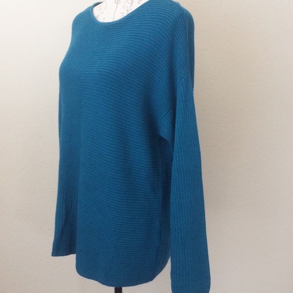 Chico's Pullover Sweater - Picture 5 of 7